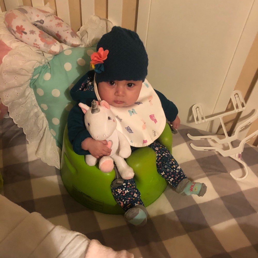 Meet your Posher, Dina